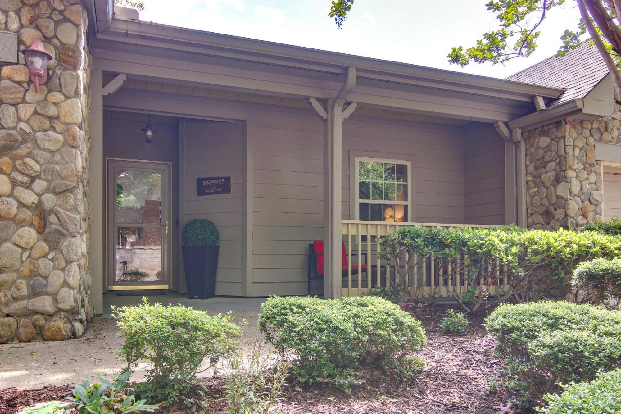 Lake Lure Condo With Resort Pool And Beach Access! Eksteriør bilde